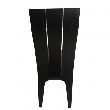 Καρέκλα τραπεζαρίας Κ15 από ξύλο δρυς βεγγε χρώμα μα ψηλή πλάτη και γκρι πάτο.