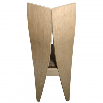 Καρέκλα τραπεζαρίας Κ28 από ξύλο δρυς γκρι φυσικό χρώμα με ψηλή πλάτη και καφέ πάτο