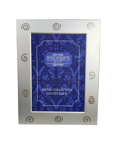 Κορνίζα ασημί μεταλλική 12x18εκ. ή 5"x7" με επιλογή επιτραπέζιας ή επιτοίχιας χρήσης