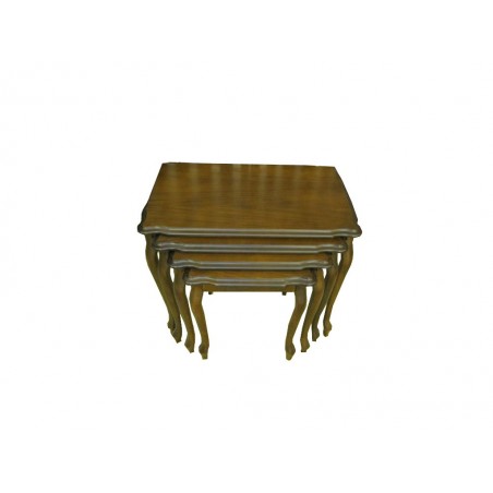 Βοηθητικά τραπεζάκια Zigon Lukenz σετ 4 τεμαχίων νεοκλασικού σχεδιασμού από ξύλο καρυδιάς διαστάσεων 64*62*50εκ.