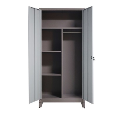 Μεταλλική ντουλάπα με...